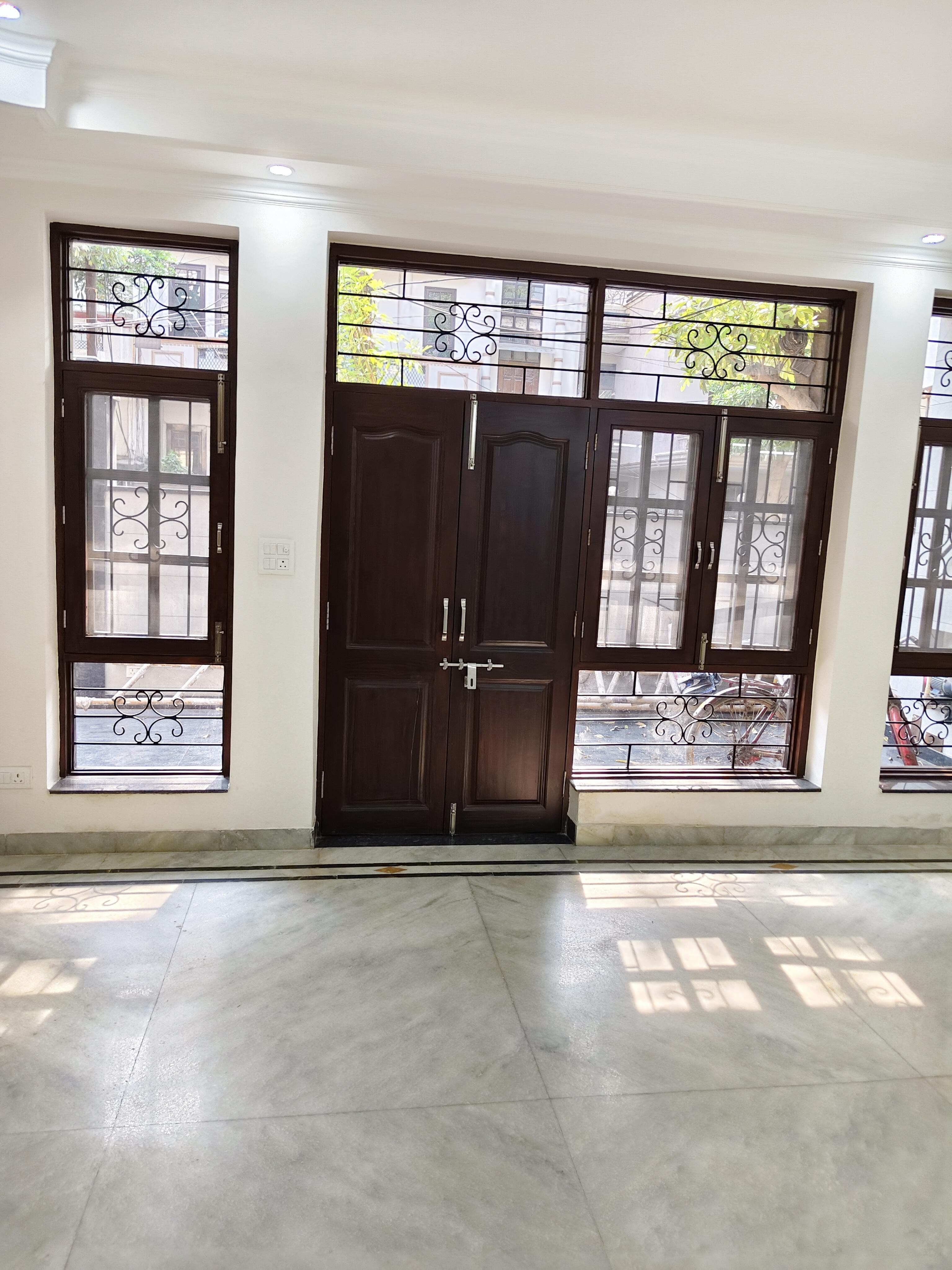Apartment 3 bhk